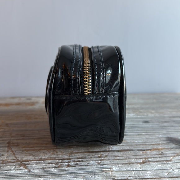 Tory Burch Black Patent Leather Small Cosmetic Case - Picture 4 of 6